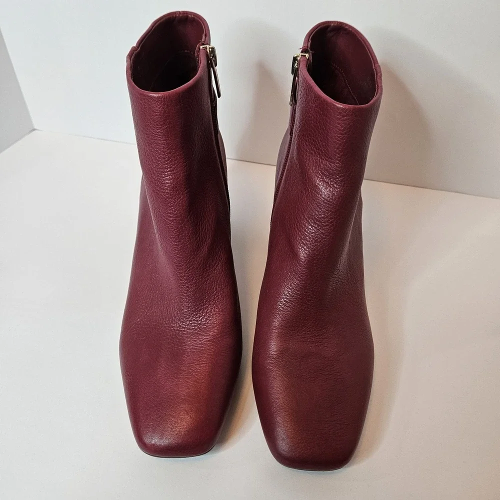 Vince Camuto Burgundy Ankle Boot Sz 9.5 Leather Zipper Professional Block Heel